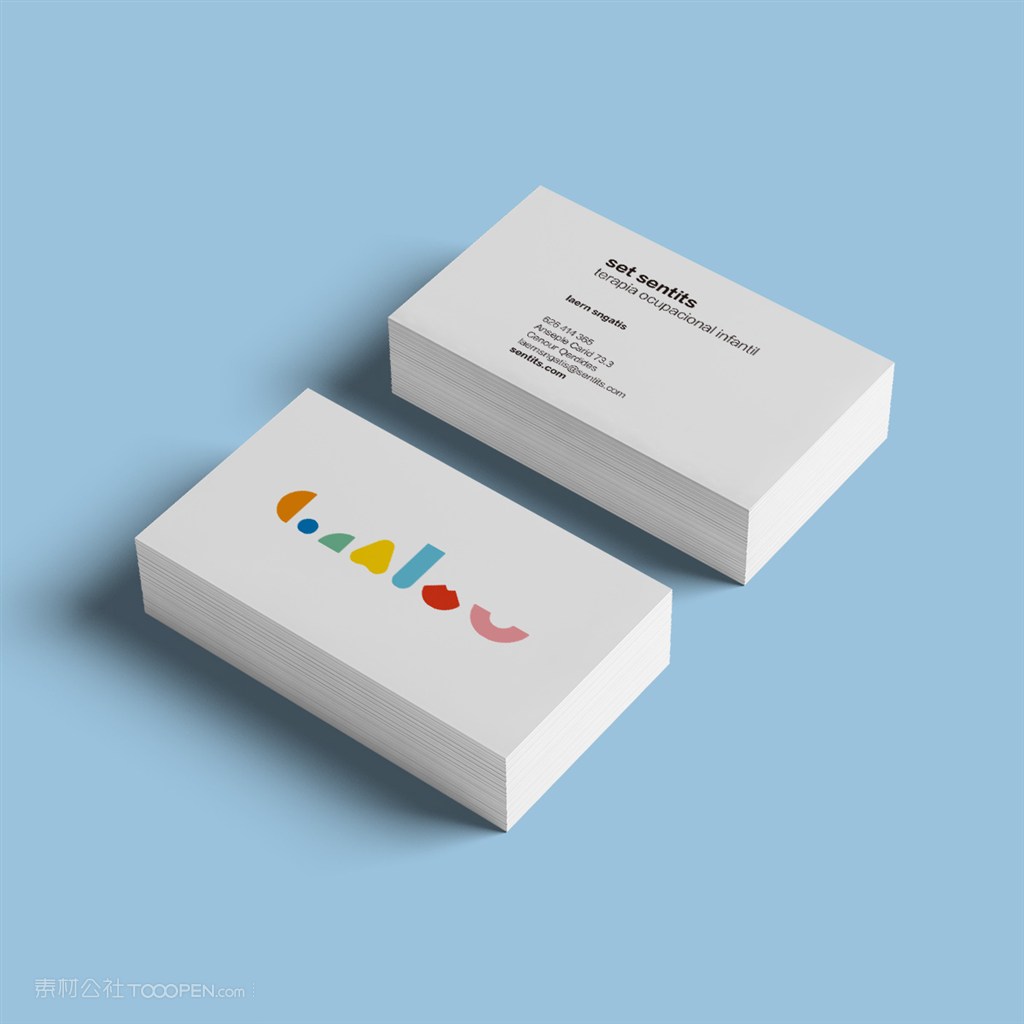 婴幼儿品牌名片样机贴图