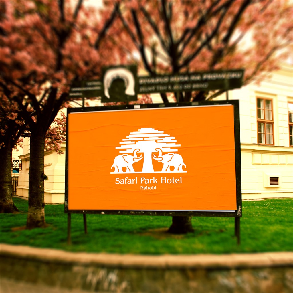 公园转角户外广告海报样机