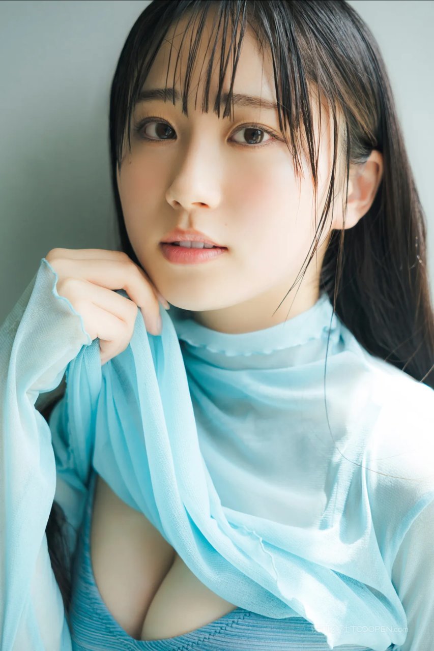 日本美女护士湿身图片