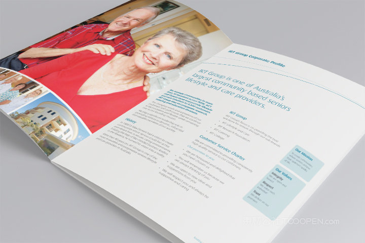 生活杂志骑马钉画册样机 (10)