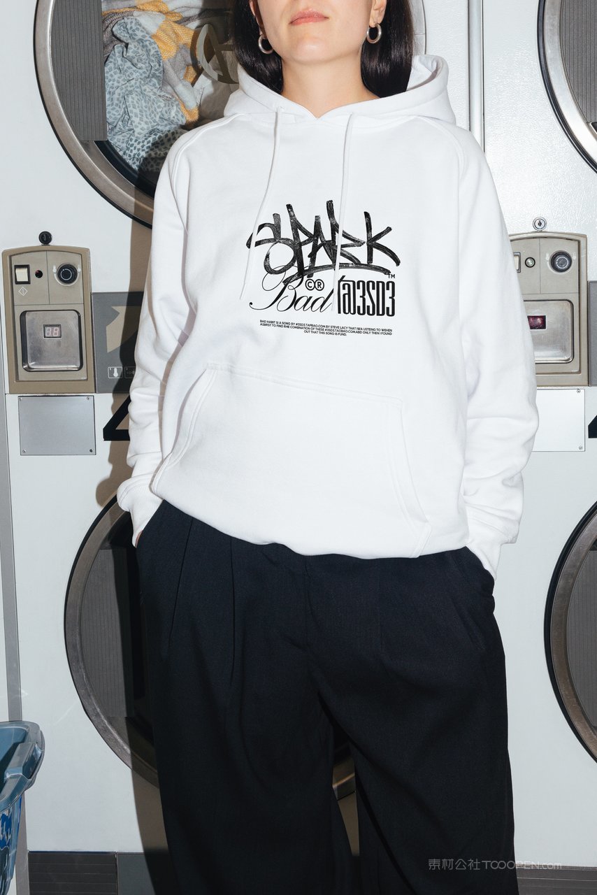 街头服装品牌vi模特卫衣t恤海报帽子海报吊牌ps贴图样机 (54)