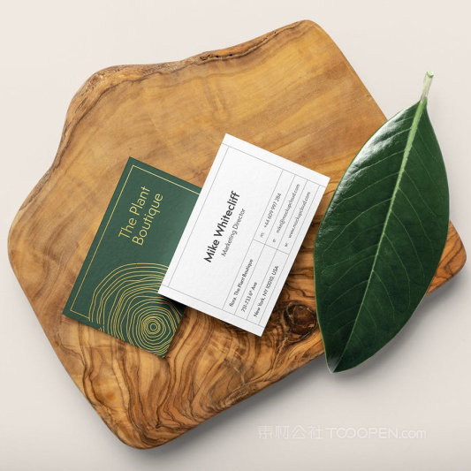 木头上的名片正反面贴图样机