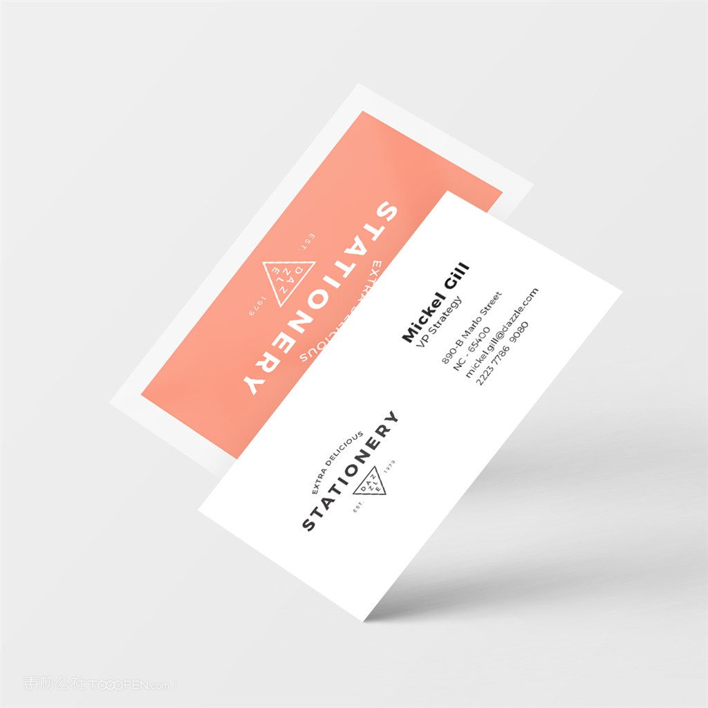 服装品牌名片样机模板