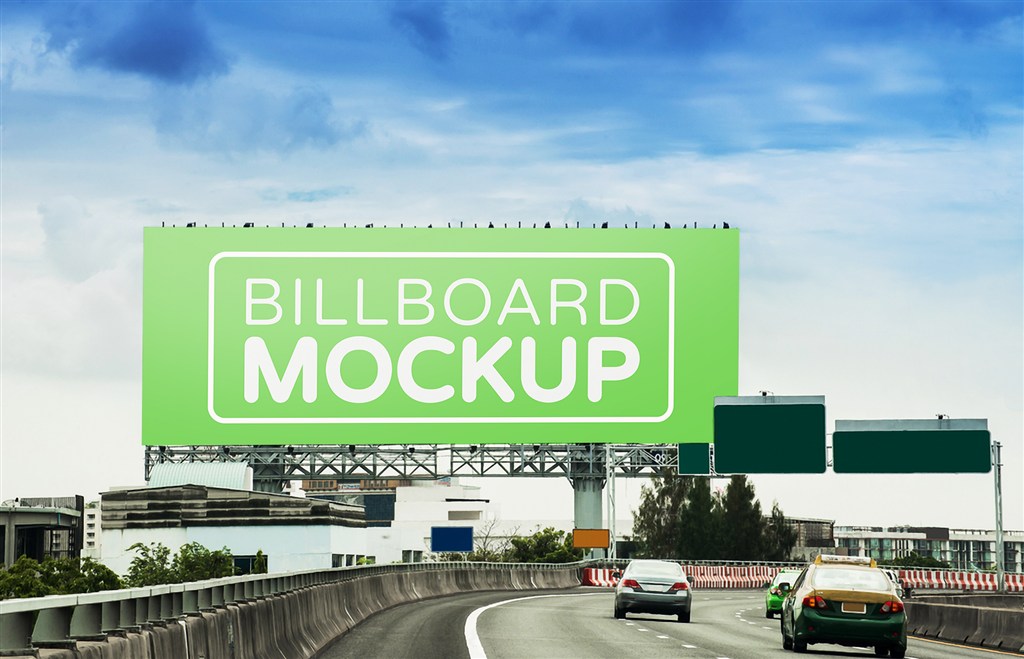 高速公路户外大型T牌广告牌样机图片下载