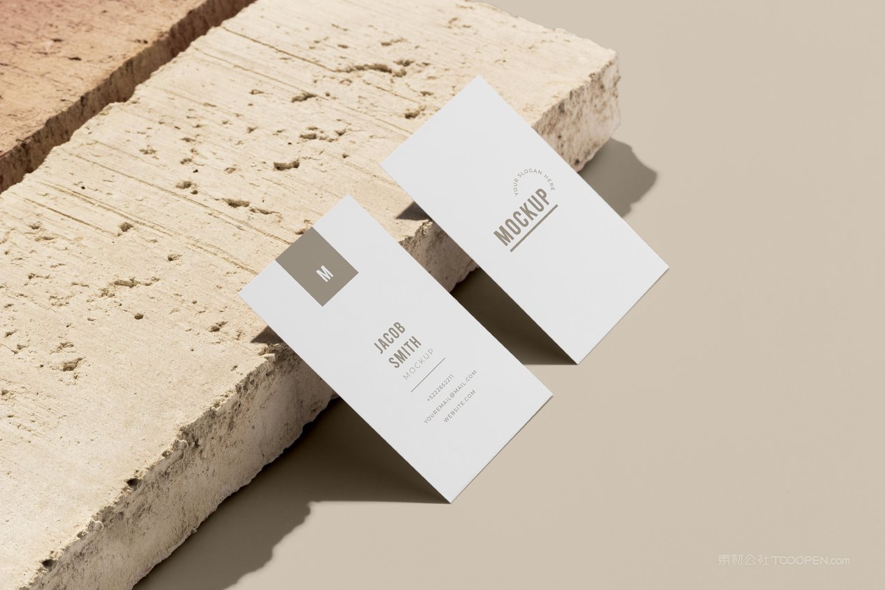 高档轻奢纸质白色名片场景样机