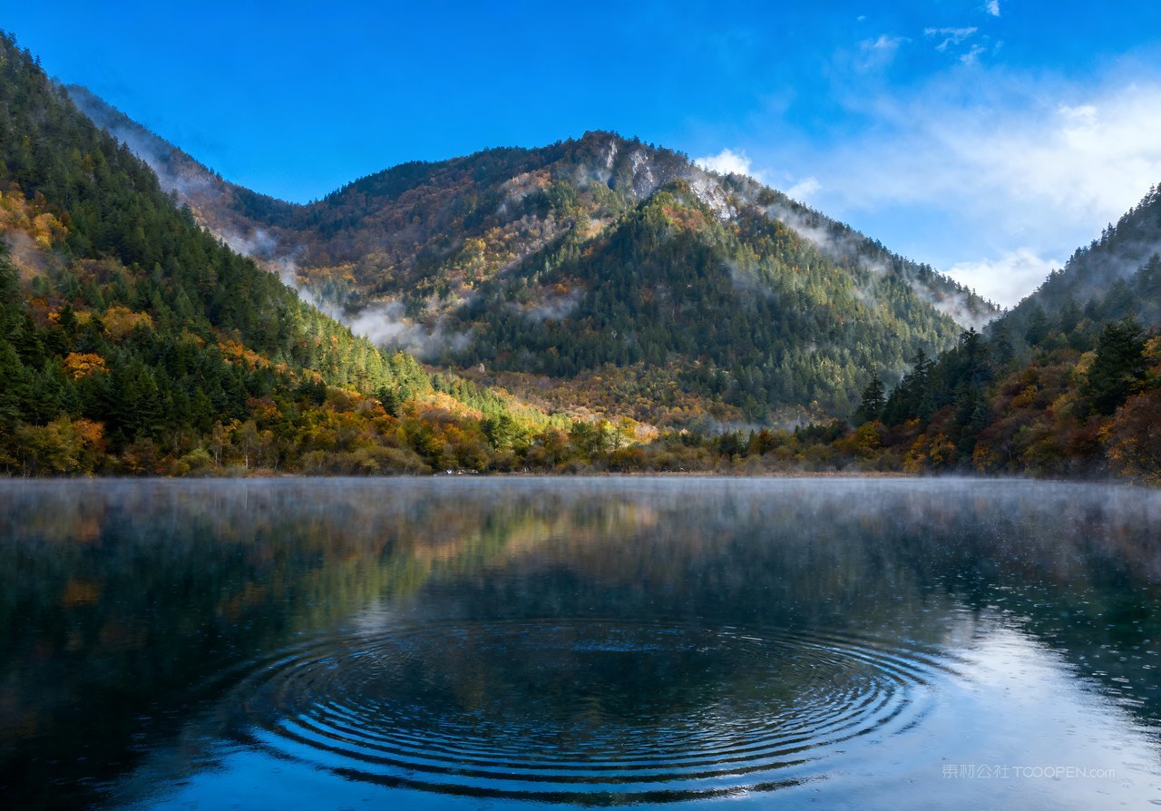 山峰秋天意境天空唯美湖泊青山山水