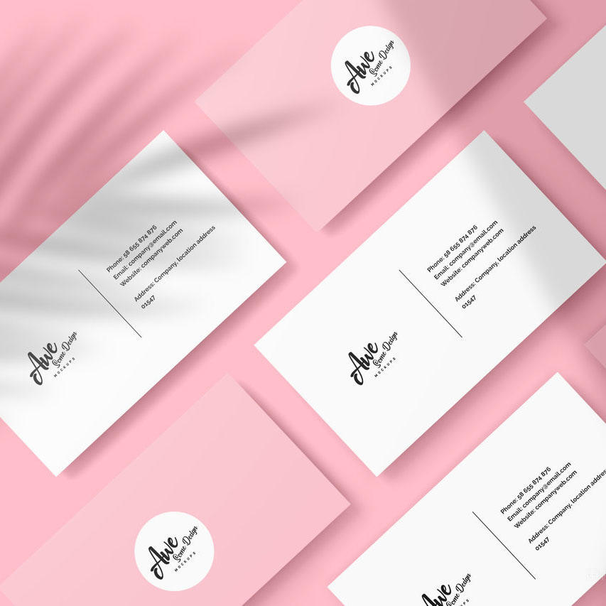 粉色可替换背景名片样机