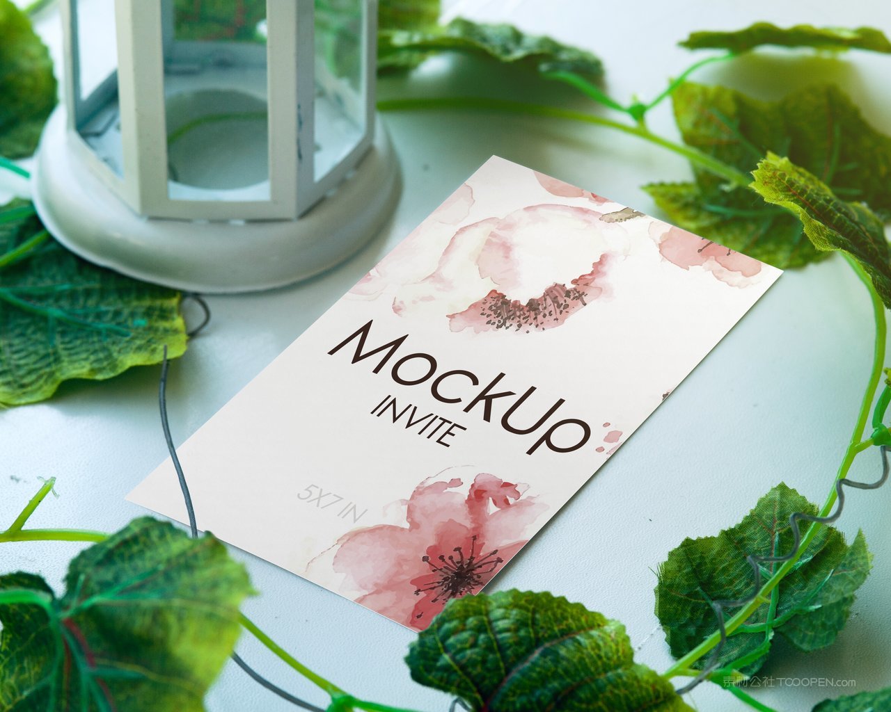 邀请函请贴折页场景样机 (14)