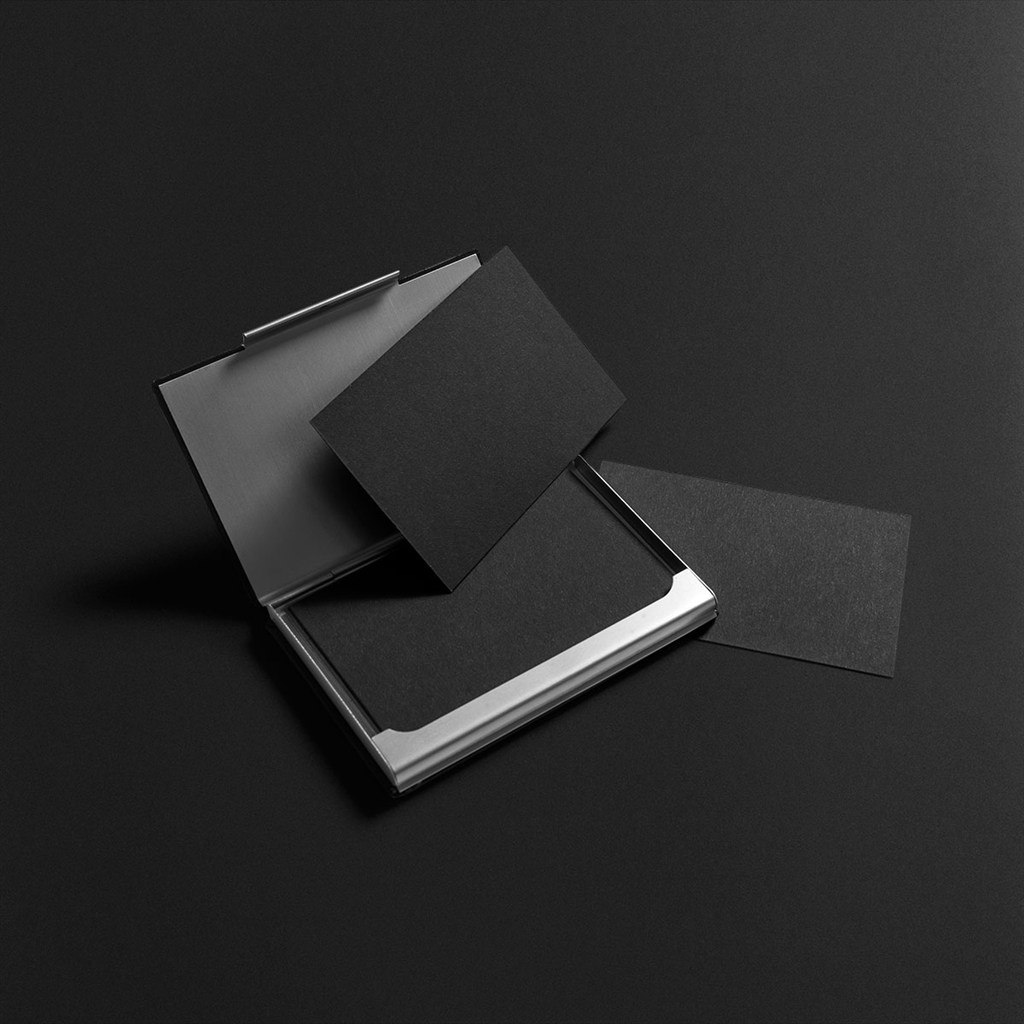 黑色调企业高档vi样机素材