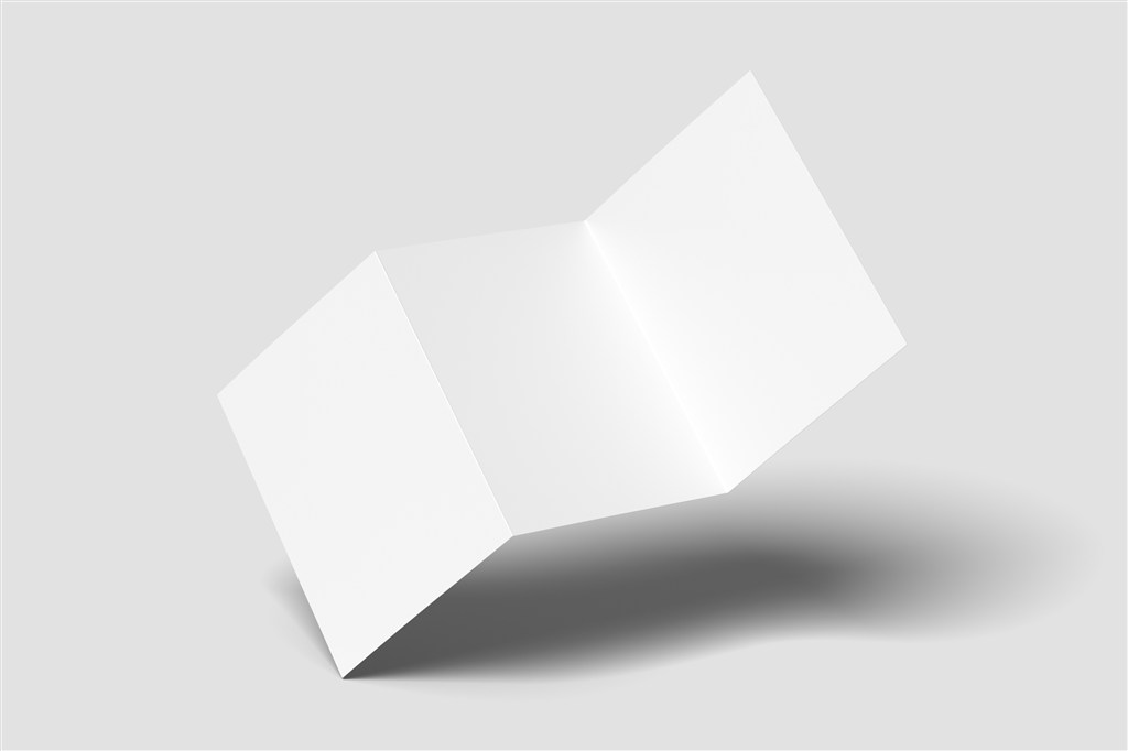 32开三折页样机模板PSD分层素材