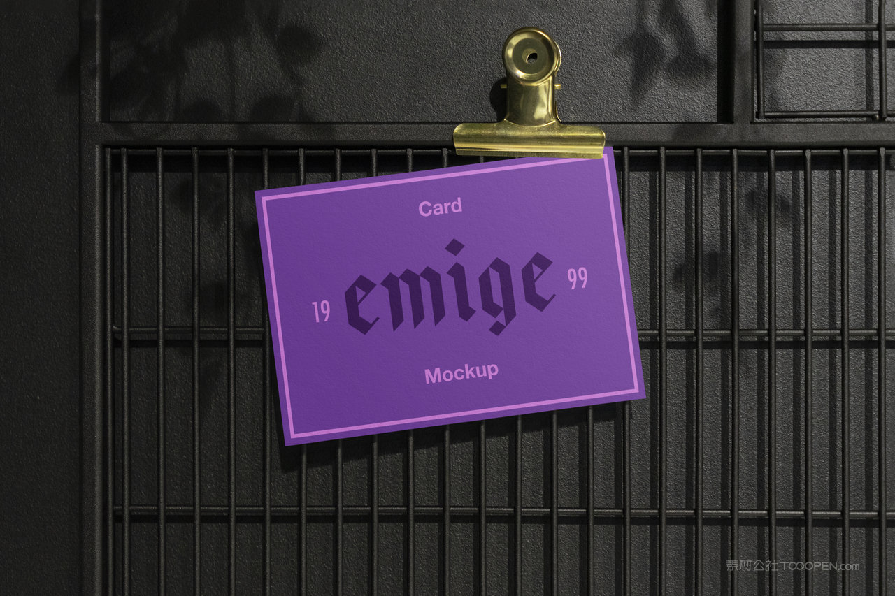 黑色场景卡片PSD样机