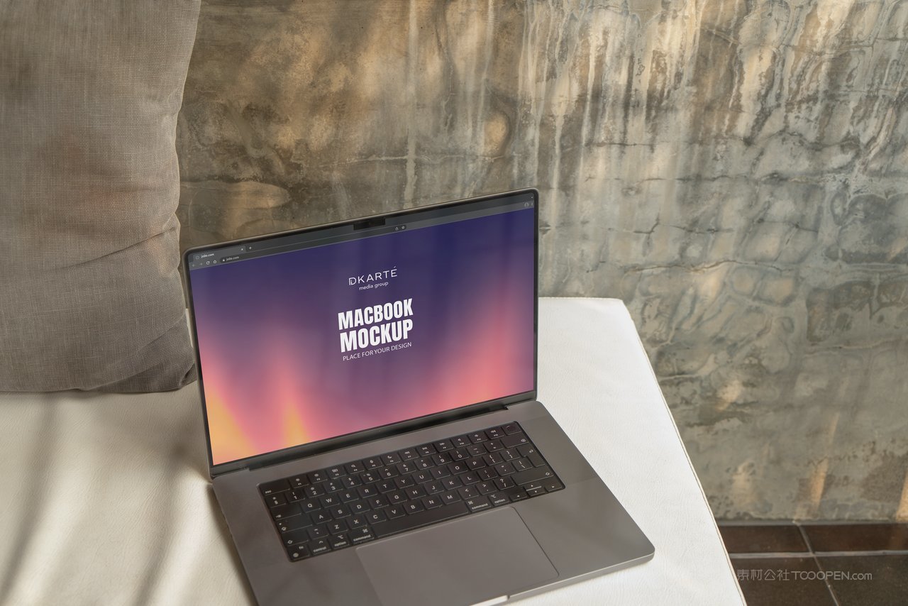 笔记本电脑样机