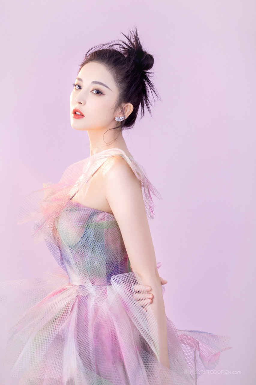 海量高清女明星照片古力娜扎写真套图