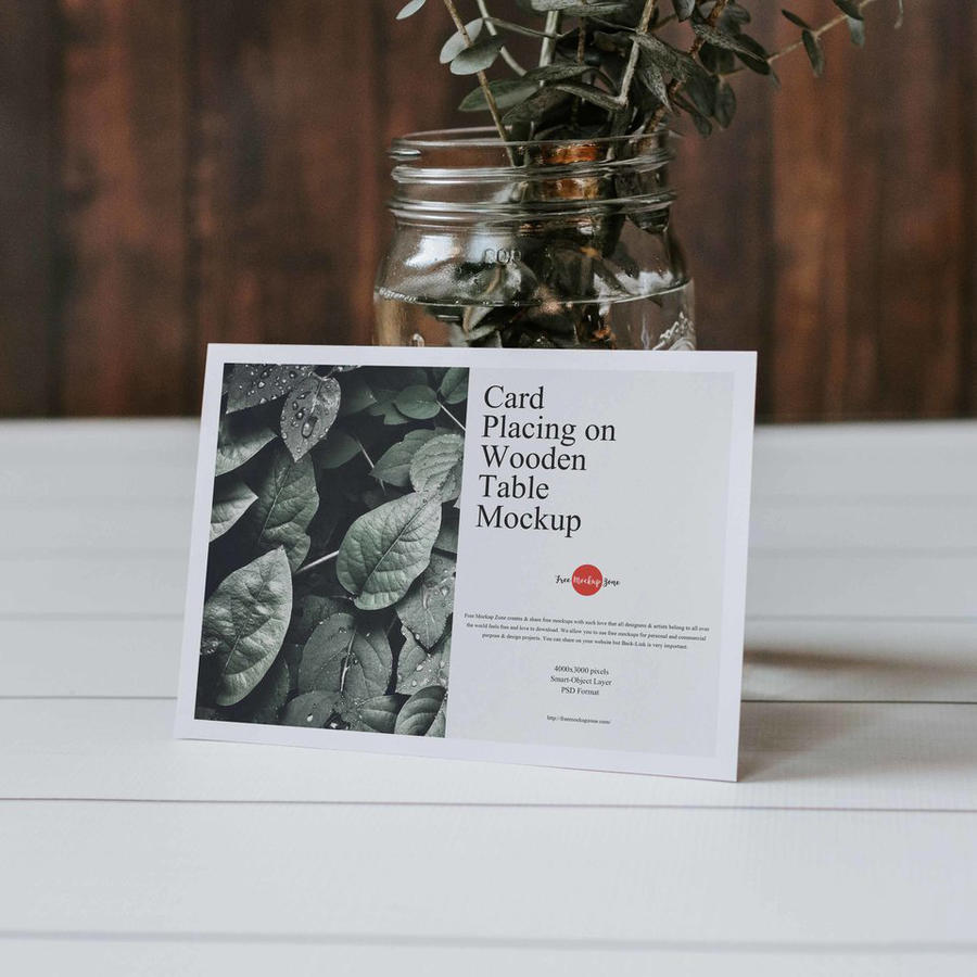 桌面上的名片样机