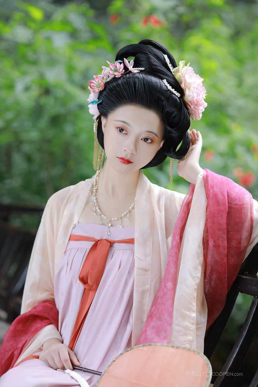 超漂亮的古装汉服小姐姐美女清纯艺术照素材图片