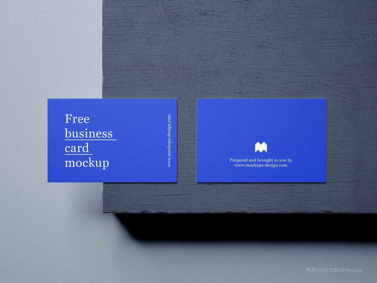 简洁蓝色商务名片场景样机 (4)