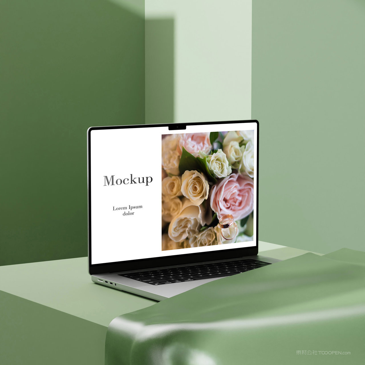 绿色展示台笔记本电脑贴图样机