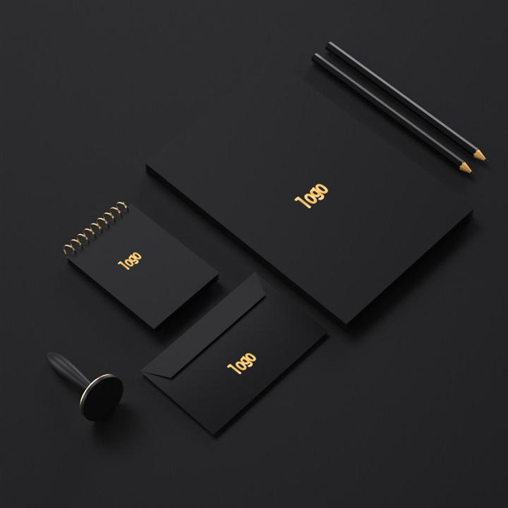 场景黑色烫金品牌logo样机