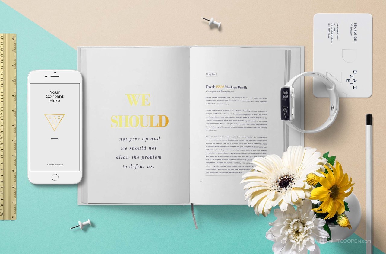 打开的书籍样机