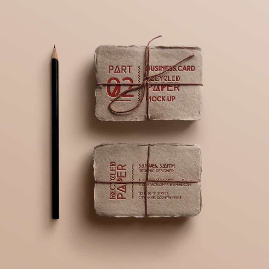 一叠名片贴图场景样机 (3)