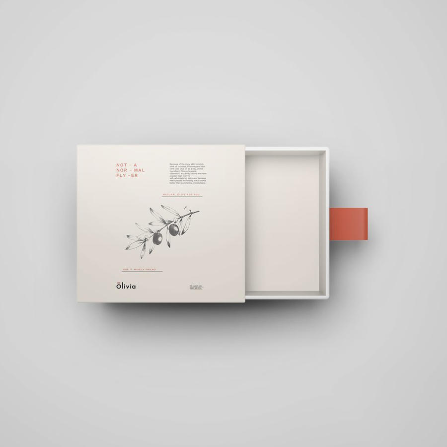 香水透明玻璃瓶精致包装样机 (18)