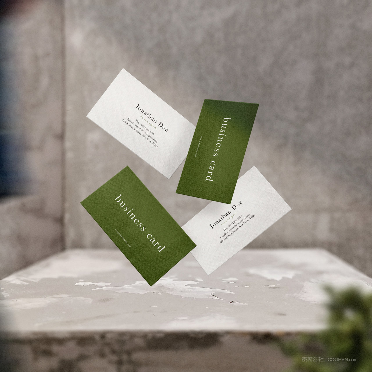 一组悬浮的名片贴图样机