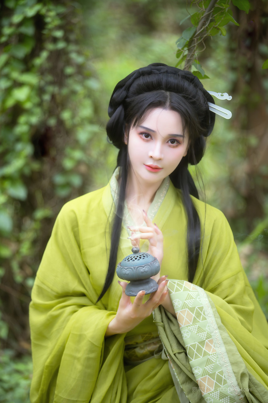 汉服美女艺术写真图片