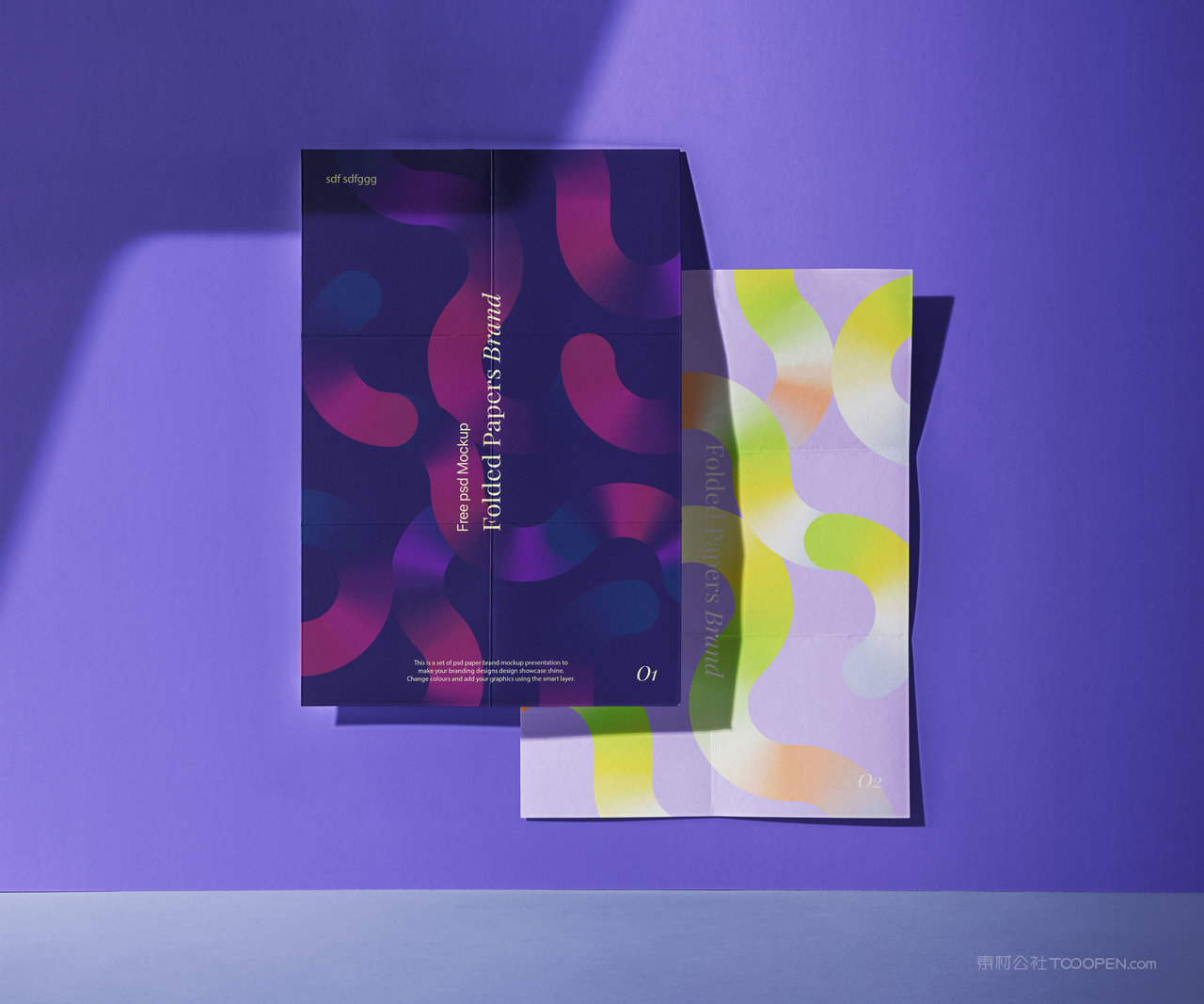 折纸样机效果图展示海报宣传单