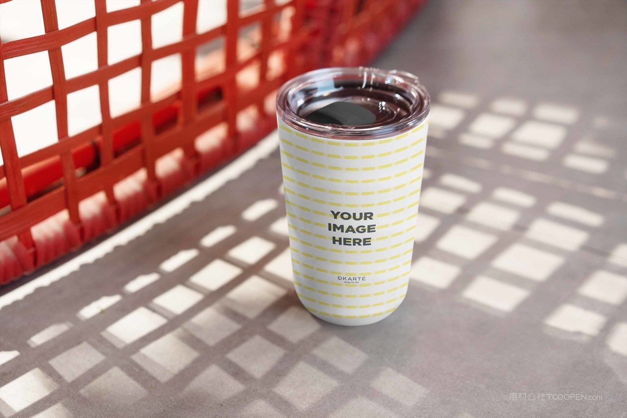 水杯保温杯图场景样机