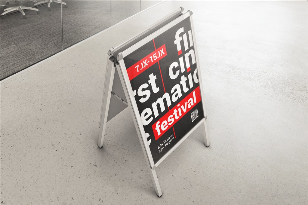 俯视海报站牌样机模板