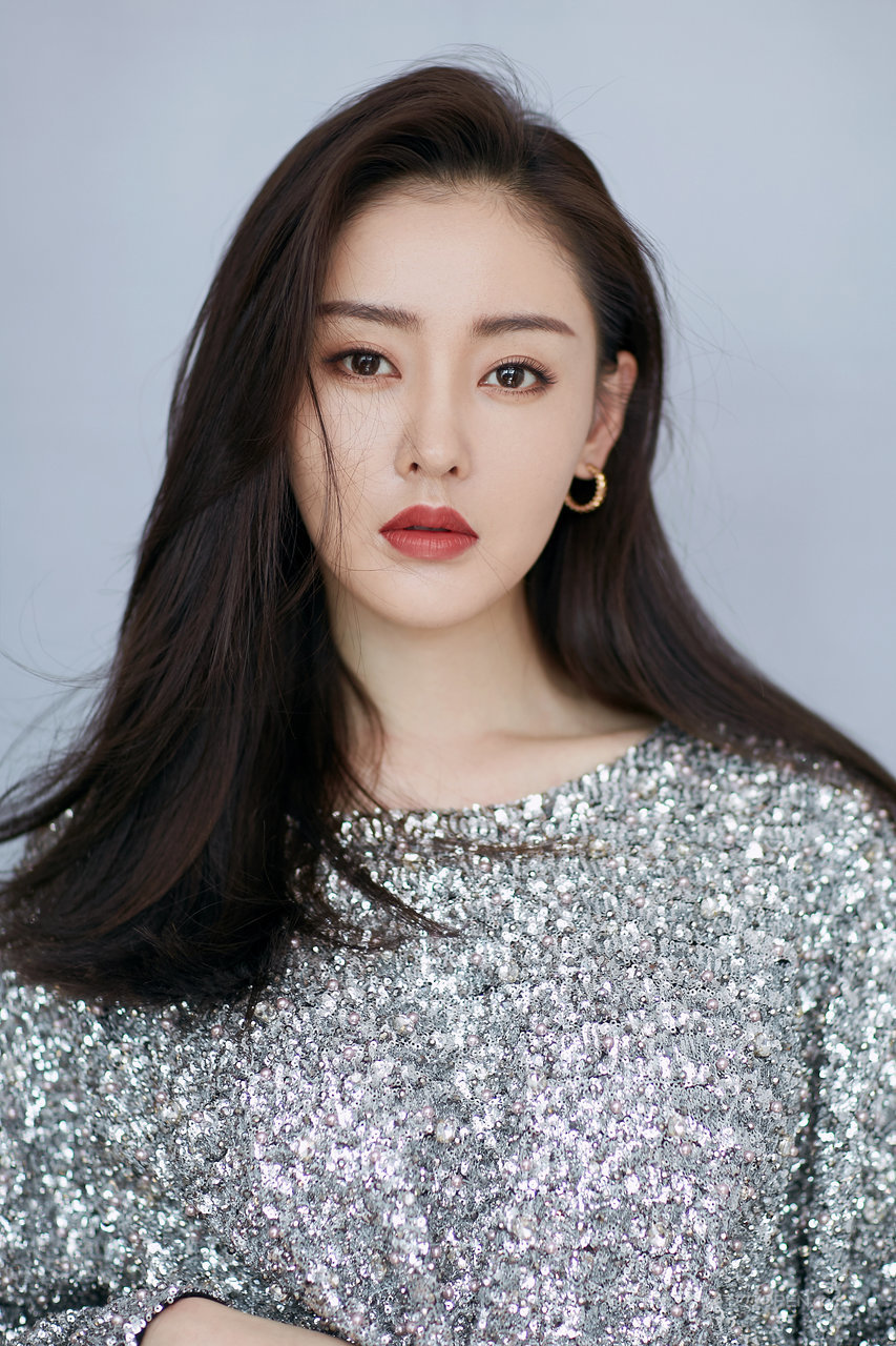 内地美女明星张天爱图片