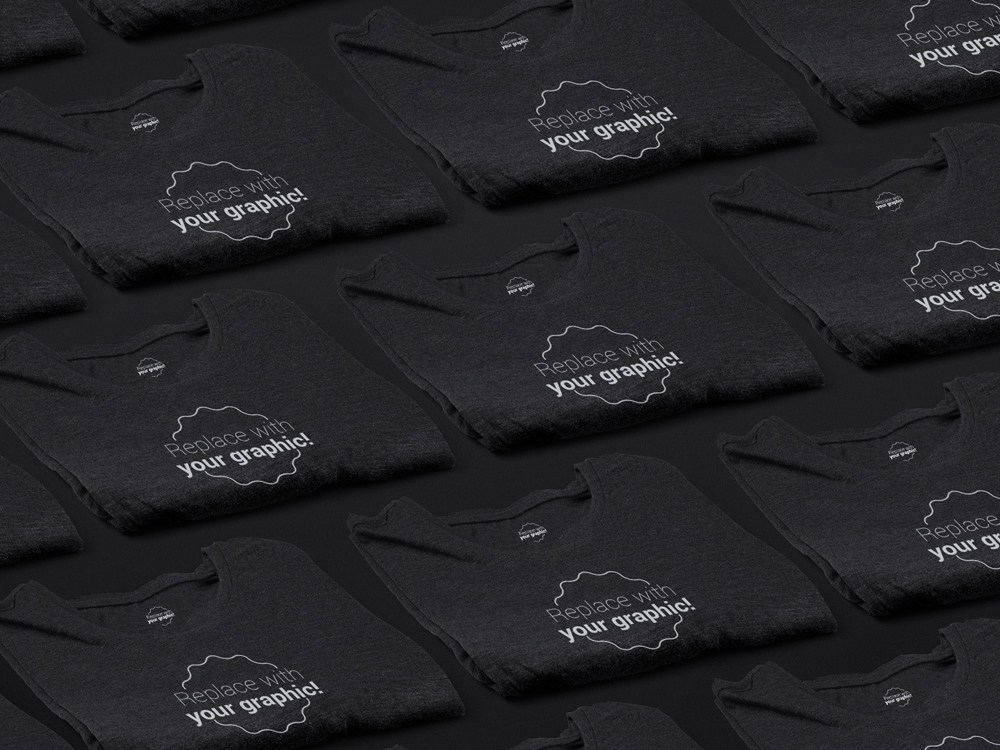 黑色T恤构图样机