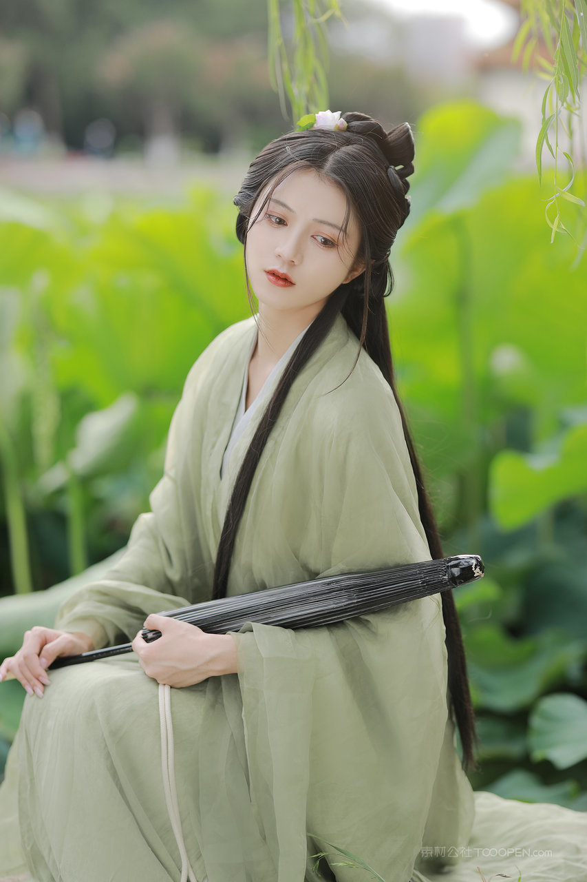 极品青衣古装汉服美女艺术照写真集