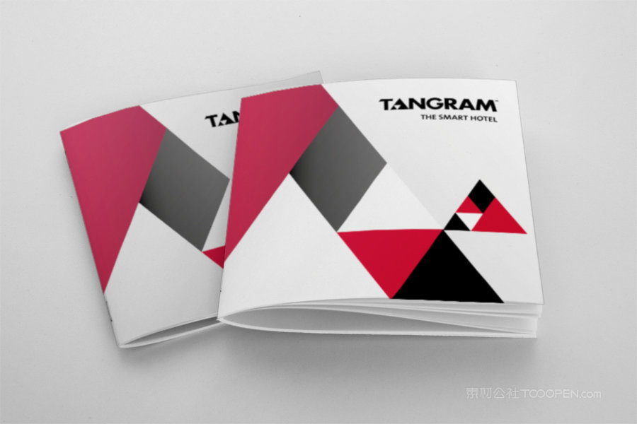 pages spread top企业画册杂志细节样机 (3)