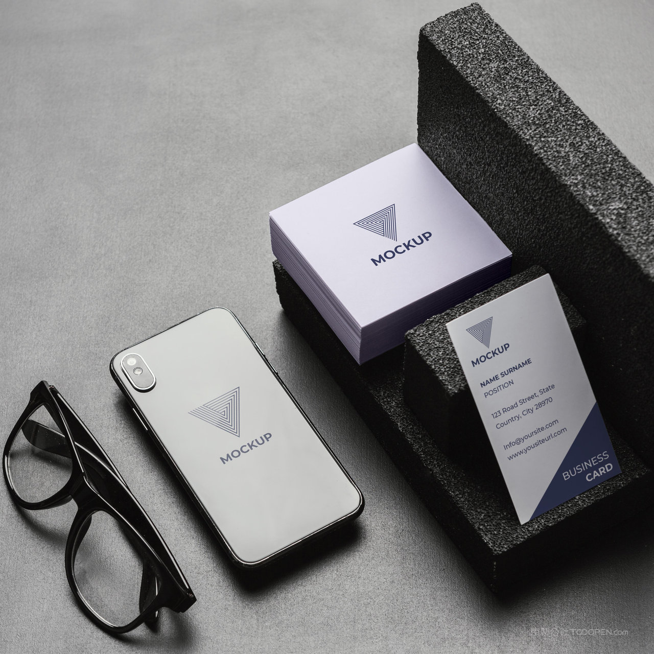 名片手机卡片贴图样机