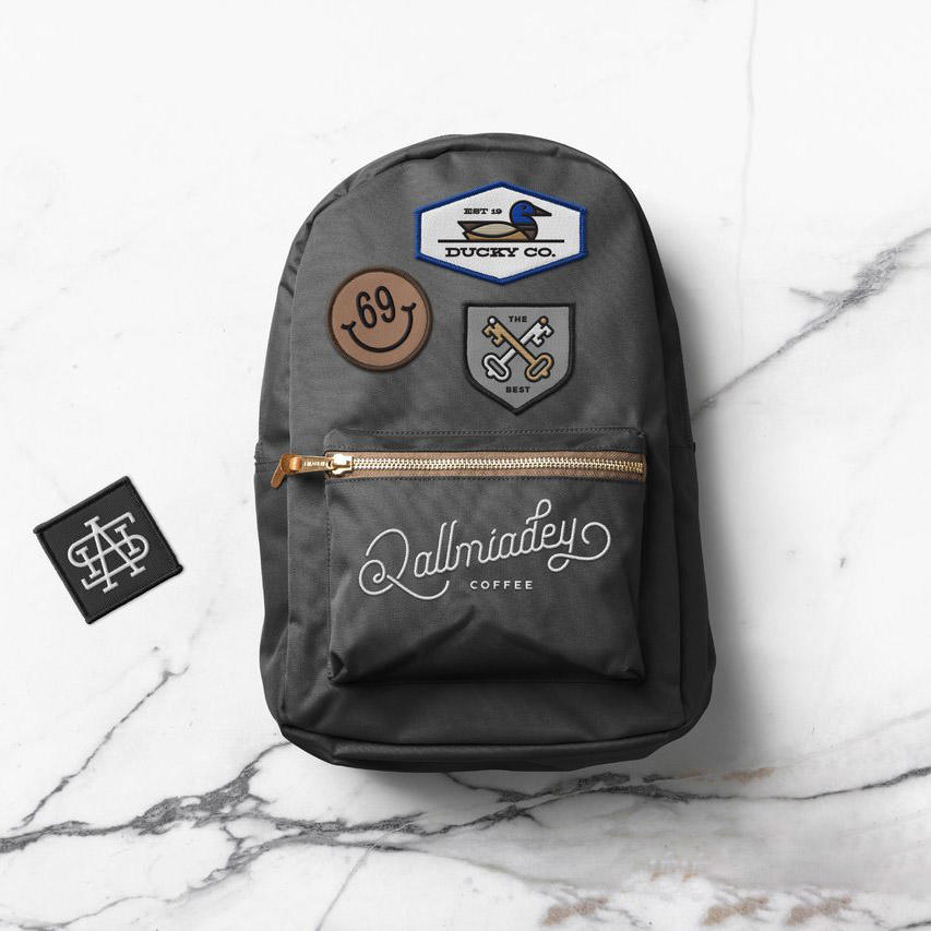 刺绣logo背包贴图样机 (7)