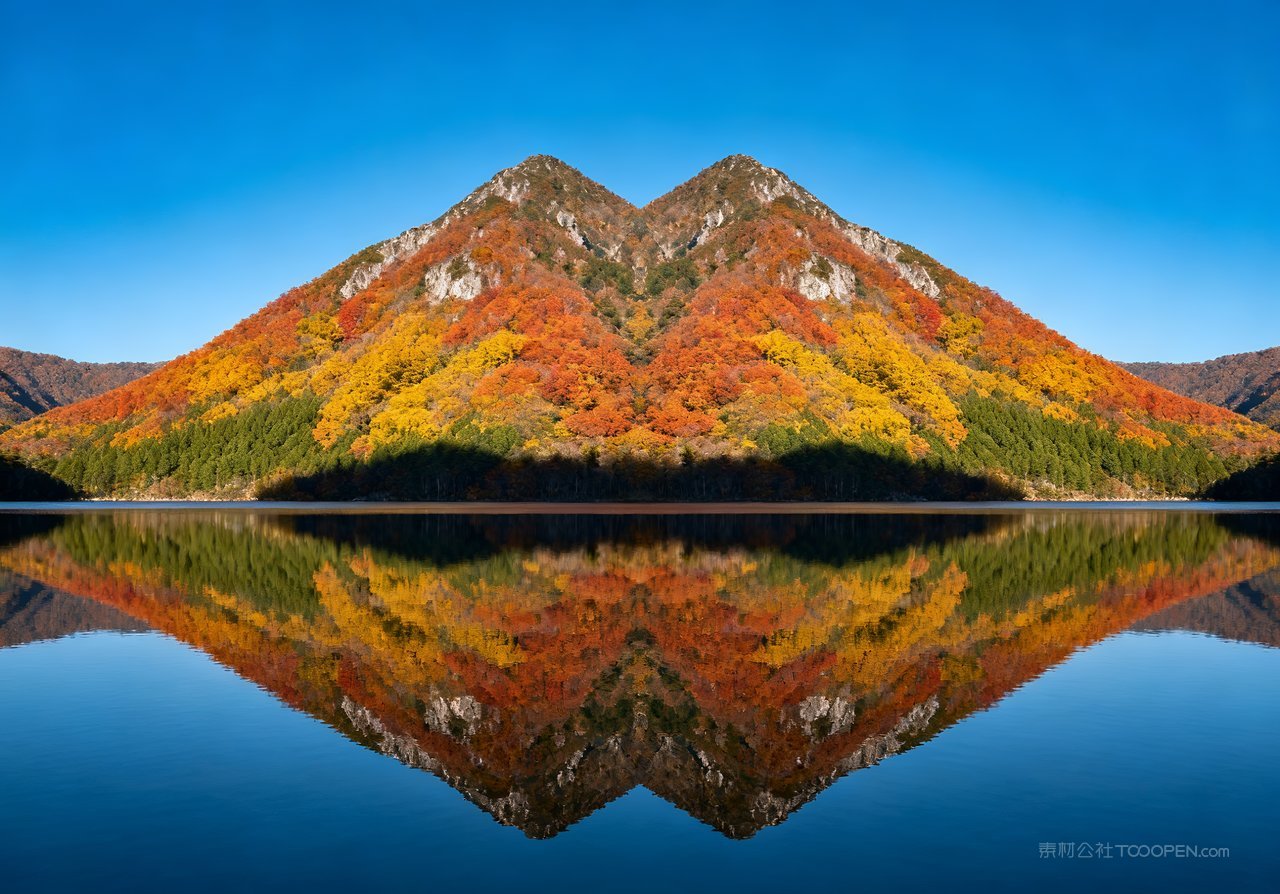 天空唯美秋季湖泊山峰山水意境青山