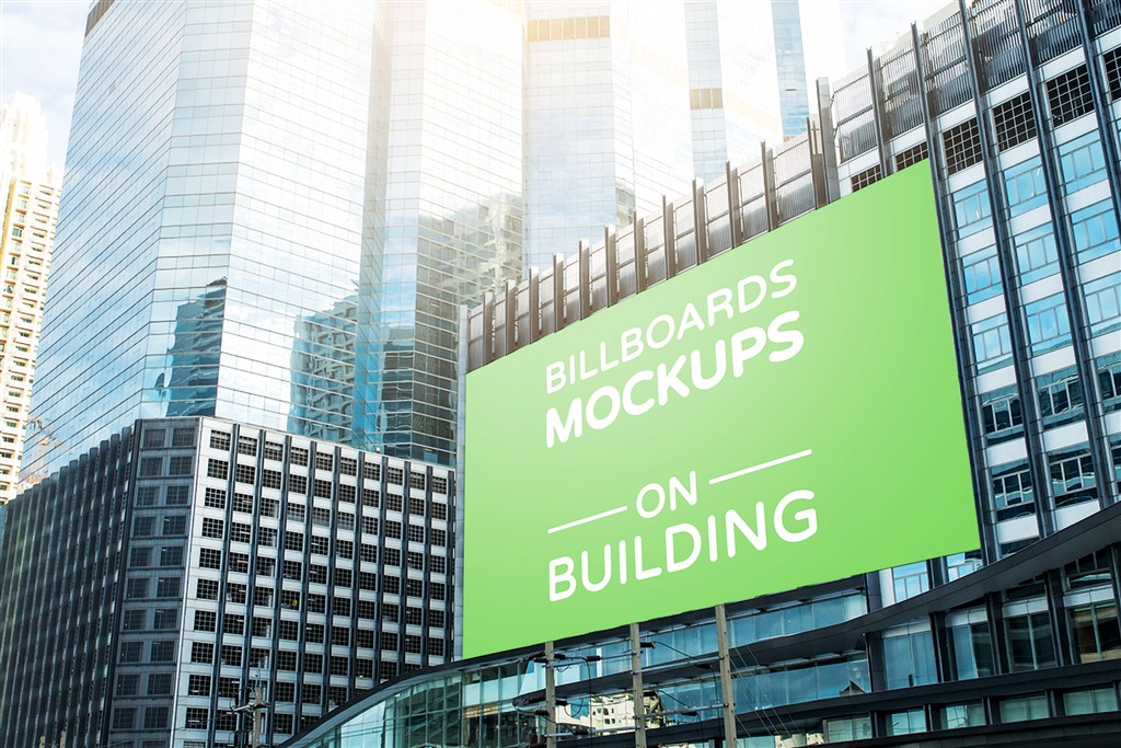 牌街头户外大型广告牌样机图片下载
