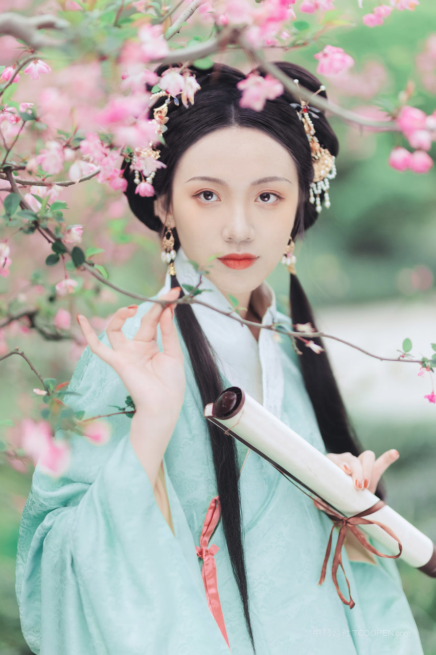 高颜值清纯宋代古装美女古风壁纸图片大全