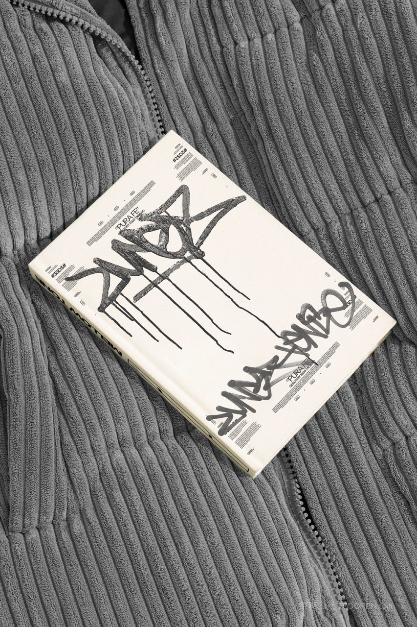 街头服装品牌vi模特卫衣t恤海报帽子海报吊牌ps贴图样机 (51)