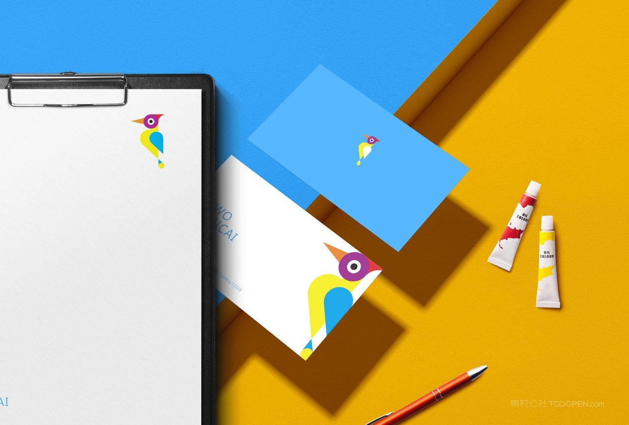 时尚儿童品牌vi童装玩具教育样机 (1)