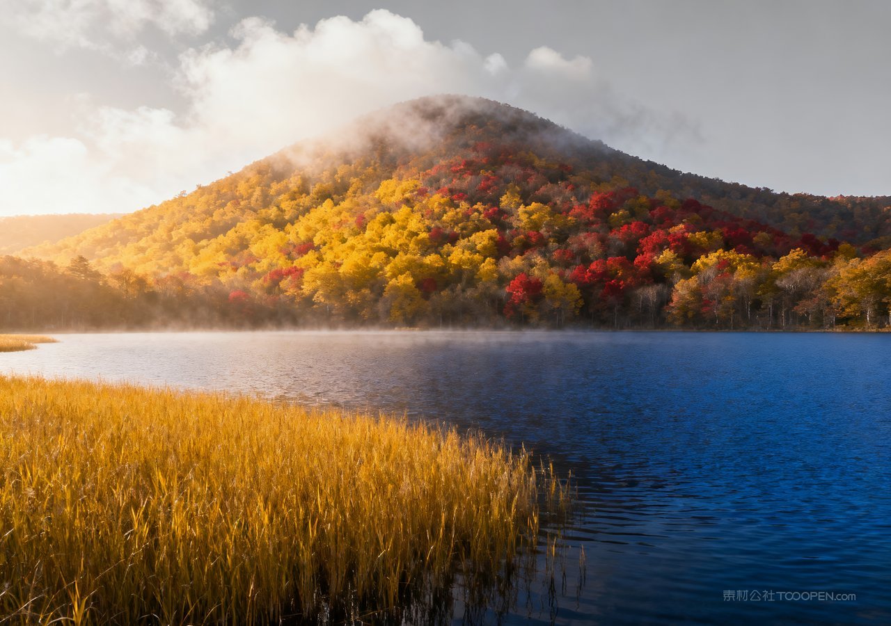 山峰山水天空湖泊唯美群山风景