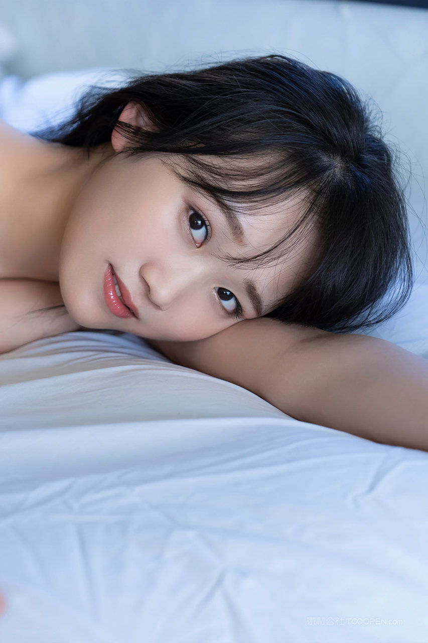 日本高清美女摄影图片