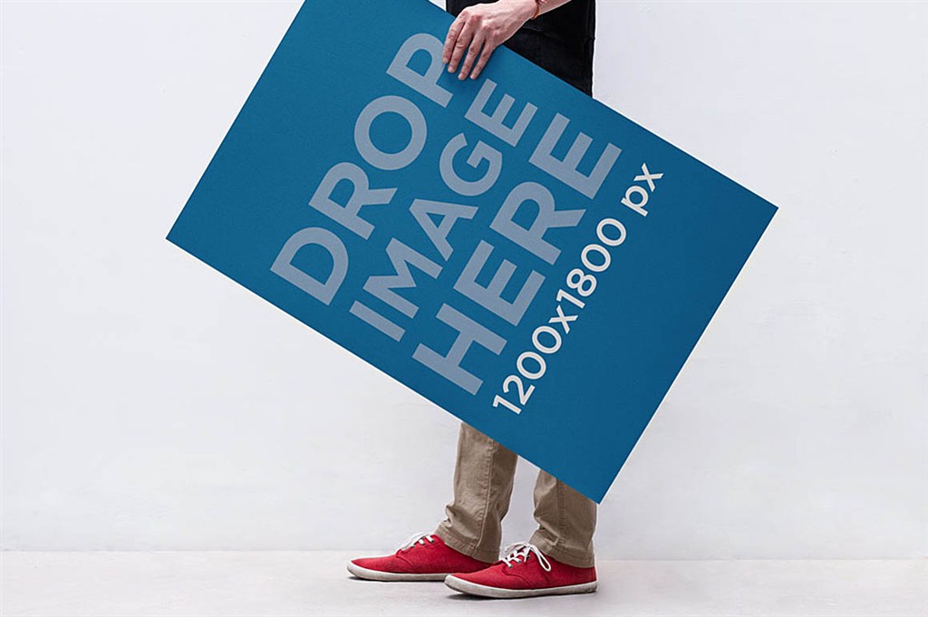 手拿广告样机素材