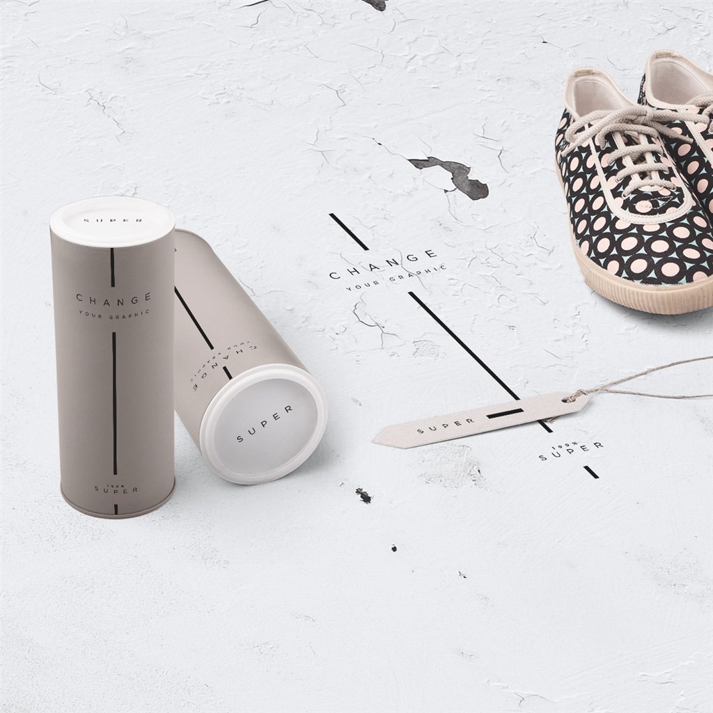 休闲鞋子吊牌包装盒样机模板