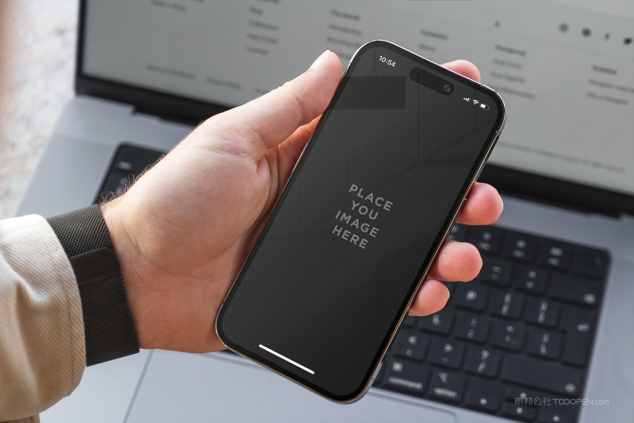 手拿手机屏幕场景样机