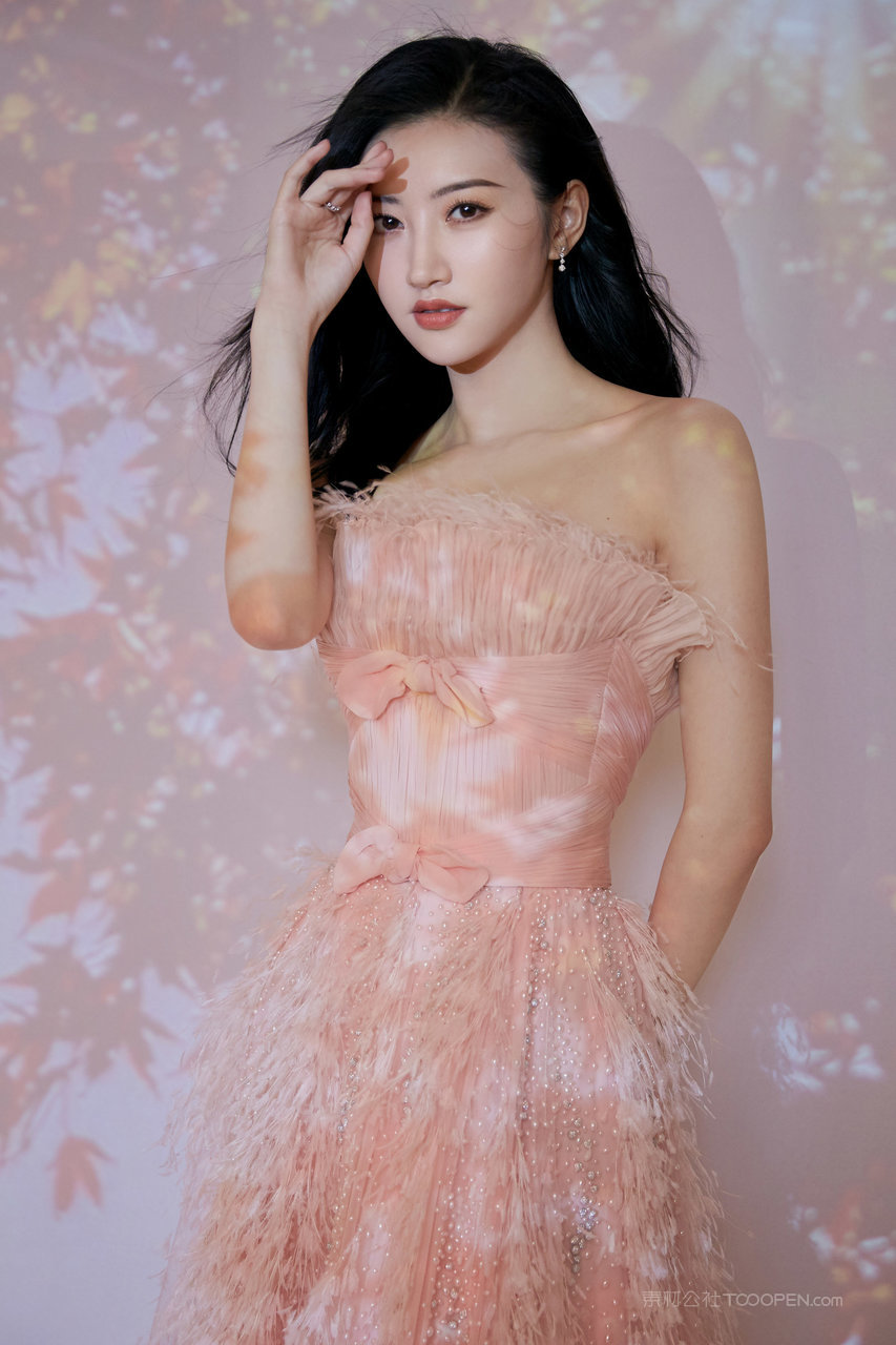 国内美女明星专区景甜私密写真图片集