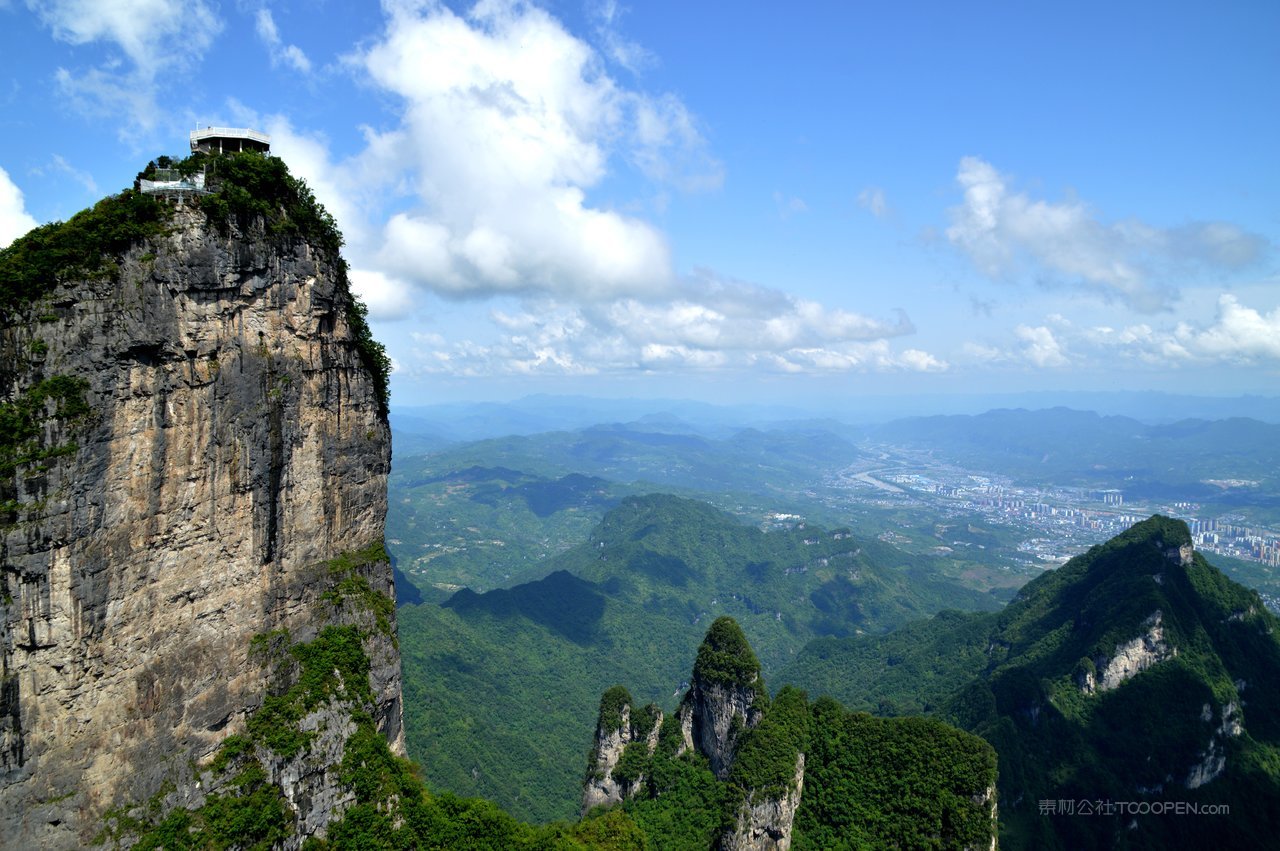 张家界天门山风光
