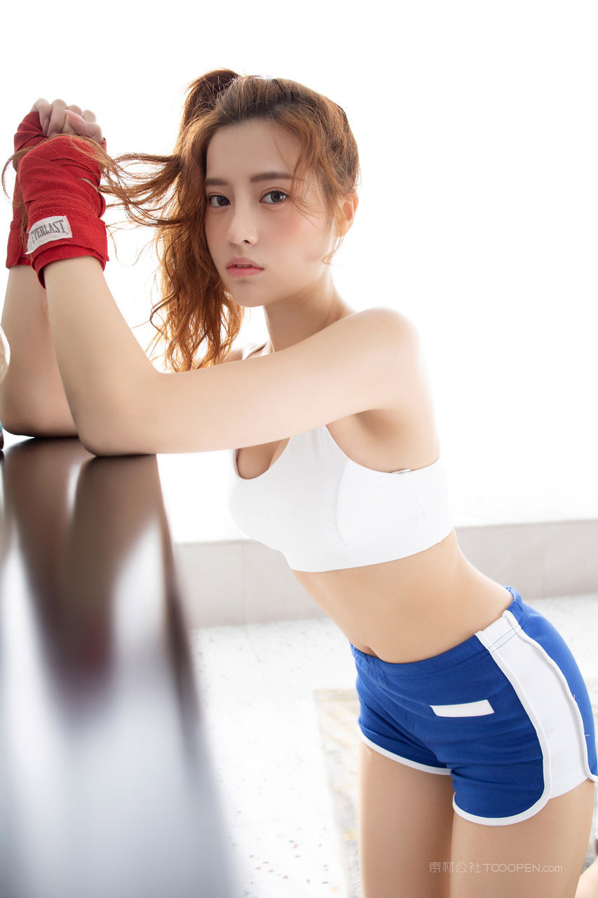 尚物集秀人网美女运动员性感健身福利图