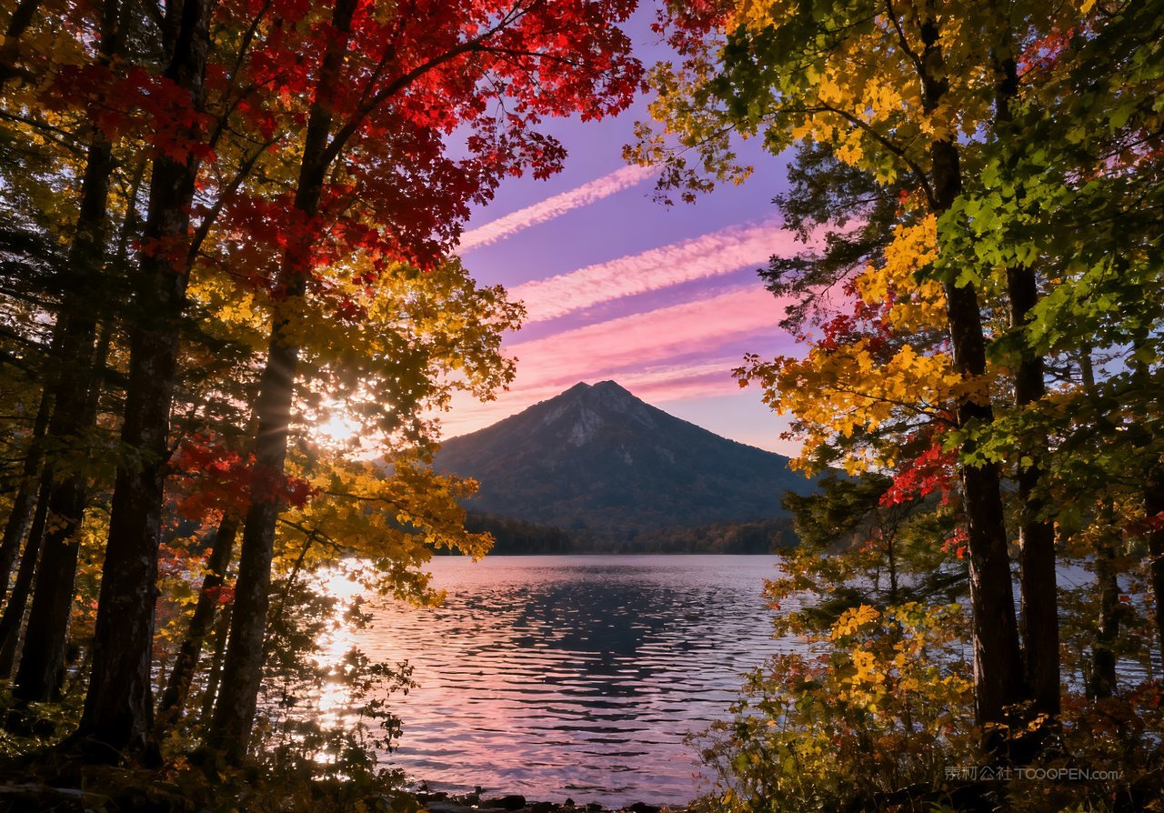 山峰唯美秋季湖泊天空意境青山山水